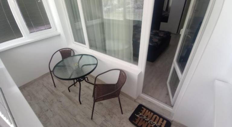 Apartment with terrace — photo 5