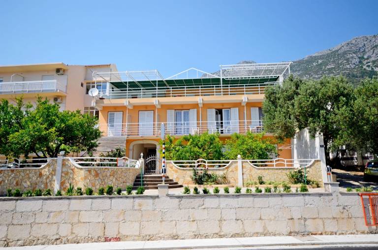 Apartman  Brist