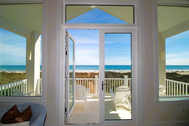 House with private pool — photo 4