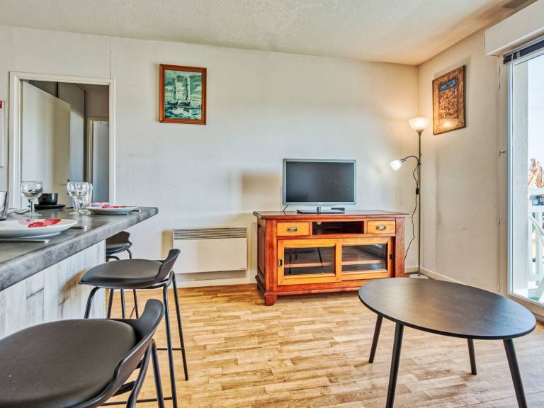 Apartment with 1 room for 4 persons — photo 5