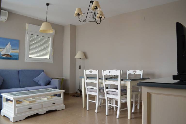 Fully equipped charming rental apartment with pool & terrace | Next to the beach | Pets allowed — photo 3