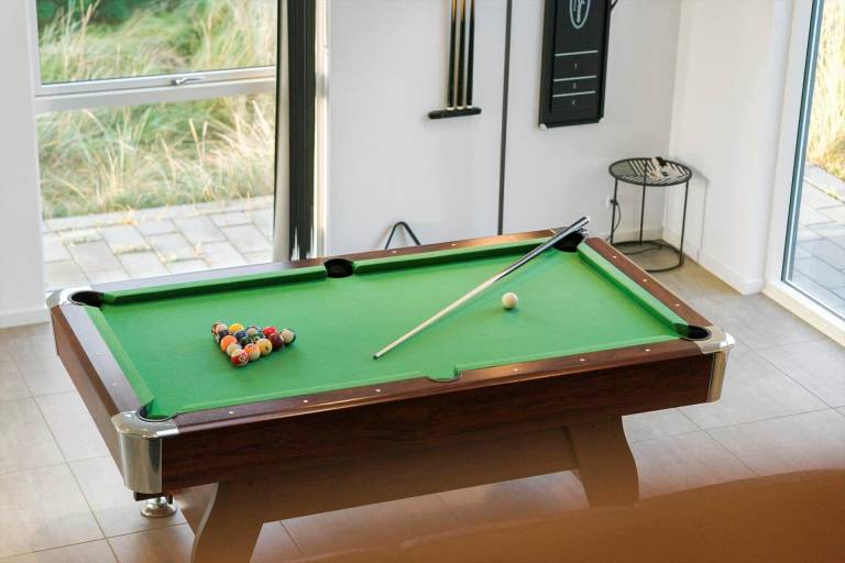 Children-friendly house with BBQ, hot tub & terrace | Beach nearby | Pets allowed — photo 3