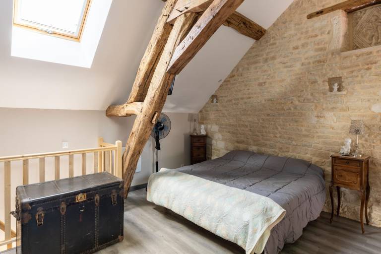 Lovely vacation home with garden, grill & terrace | Nature view | Pet-friendly in Troyes