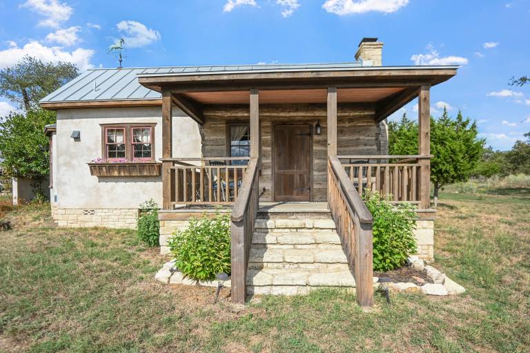 Cabin Fredericksburg