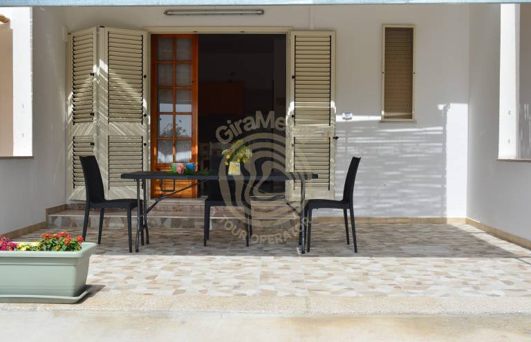 Family-friendly lovely apartment with yard | Next to the beach | Pets are welcome — photo 4