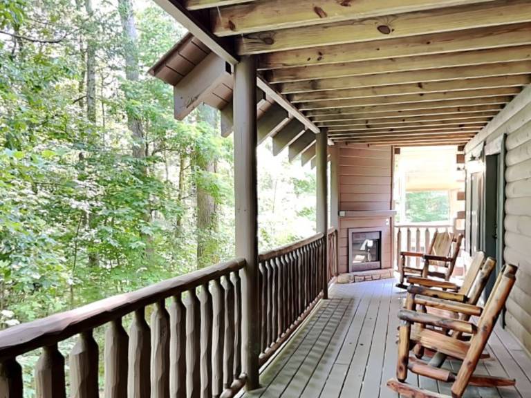 513PEYTONSHIDEGATNCB - Peyton's Hideaway — photo 5