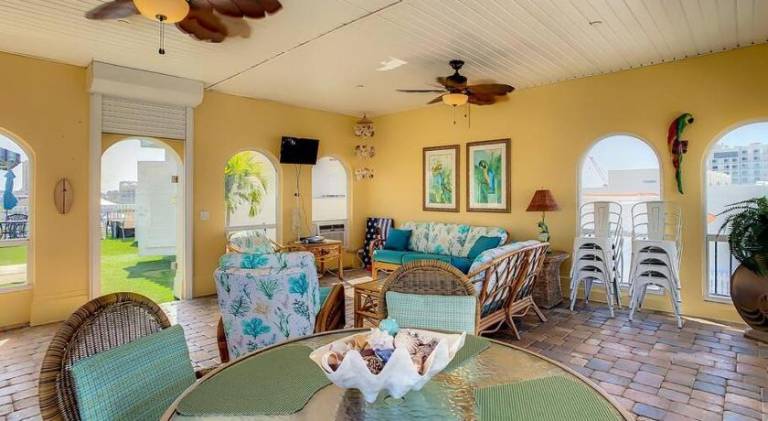 Vacation home with pool | Close to the beach | Pets are welcome — photo 4