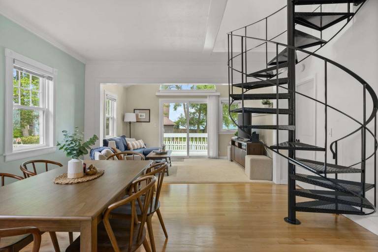 Family-friendly house | Pets allowed in Madison, WI