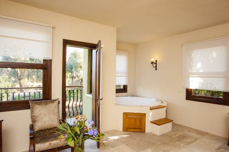 Exclusive Boutique Hotel 3 — photo 2