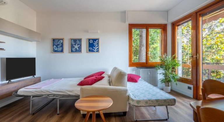 Rental apartment with 2 rooms for 6 persons — photo 2