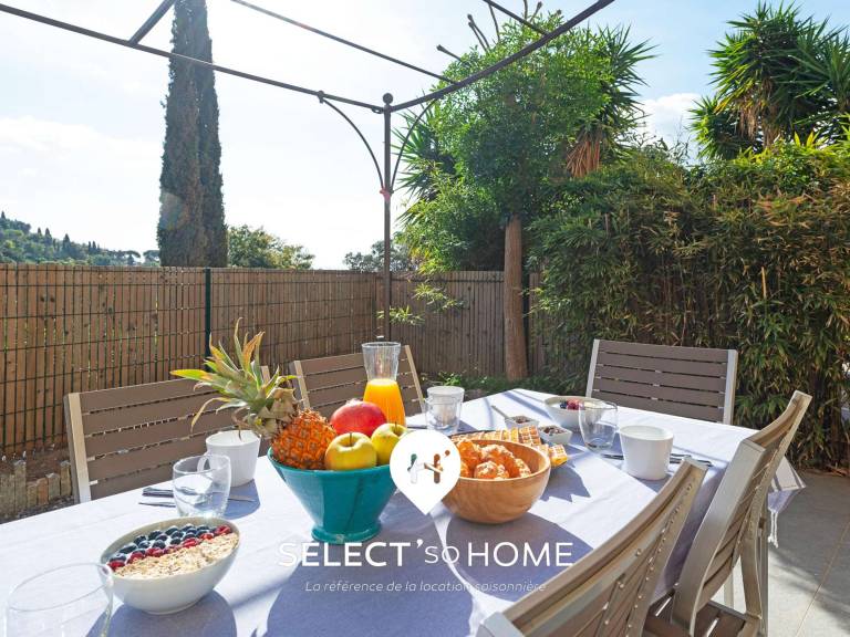 Charming apartment | Next to the beach | Pet-friendly in Le Lavandou