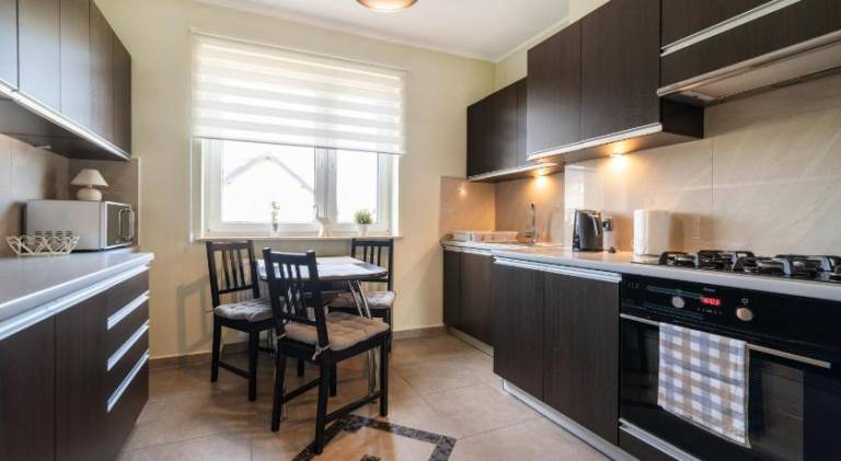 Apartment with 2 rooms for 5 persons — photo 4