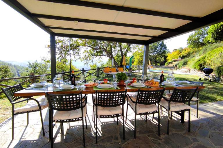 Family-friendly nice villa with barbecue, patio & yard | Pet-friendly — photo 4
