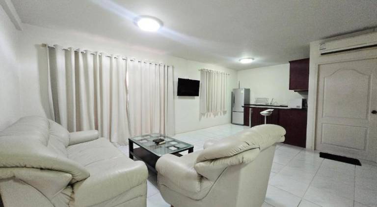 House with 2 rooms for 4 persons in Chonburi