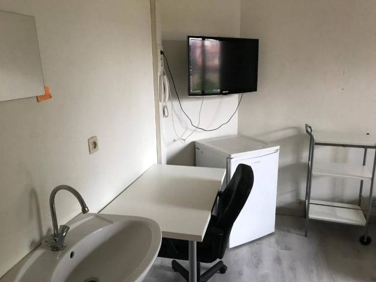 Rental apartment with 2 rooms for 6 persons — photo 5