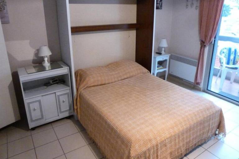 Apartment with 1 room for 2 persons — photo 4