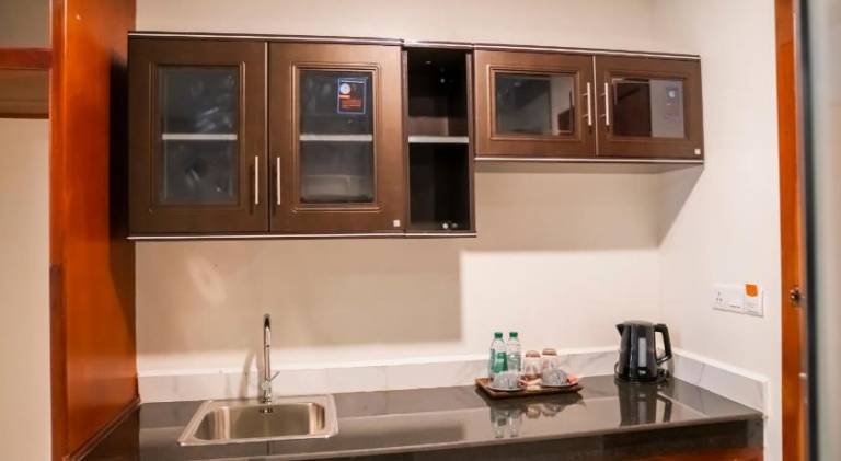 Serviced apartment with yard & patio | Near Pub Street — photo 5