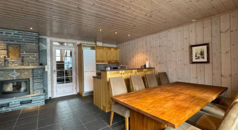 Apartment with patio & sauna — photo 4