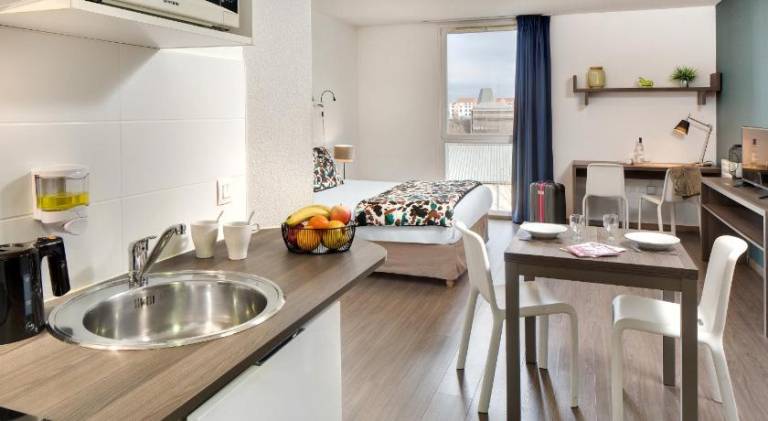 Wonderful serviced apartment | Near Cité du Vin | Dogs allowed — photo 2