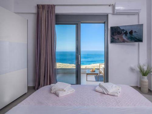 Rock of Angel Villa with Amazing Sea view! in Malevizi