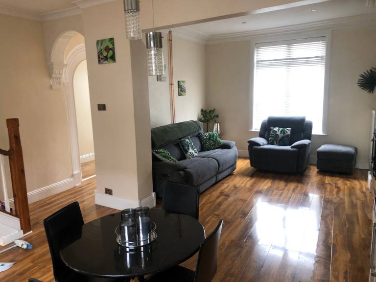 Family-friendly house with garden | Pet-friendly — photo 2