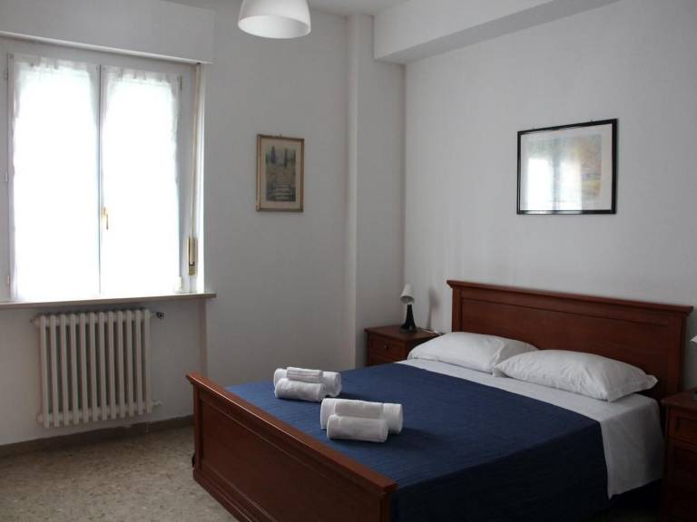 Rental apartment with terrace — photo 3