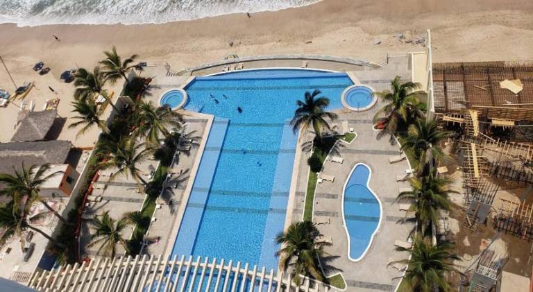 Rental apartment with pool & hot tub | Beach nearby | Dogs allowed in Mazatlán