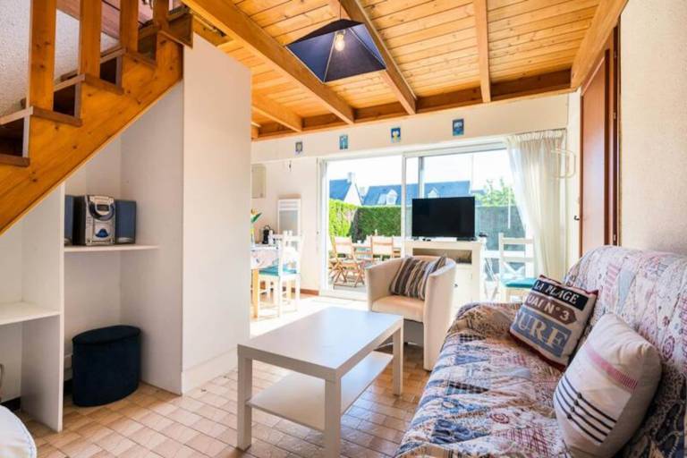Wonderful apartment with patio, yard & BBQ | Garden view | Pets are welcome — photo 3