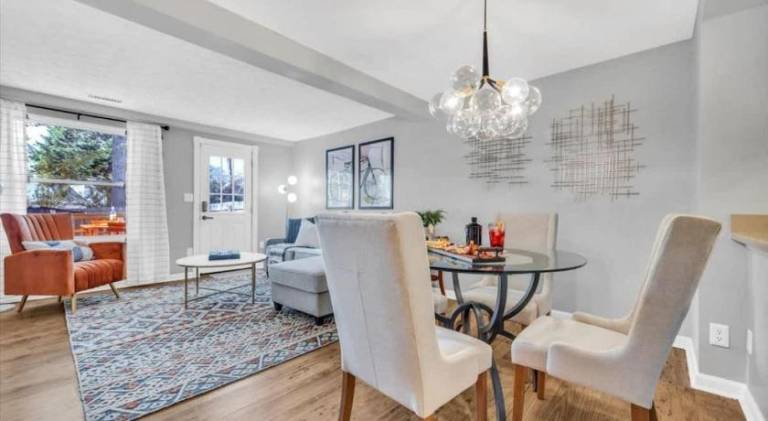 Vacation home | Pets are welcome in Decatur, GA