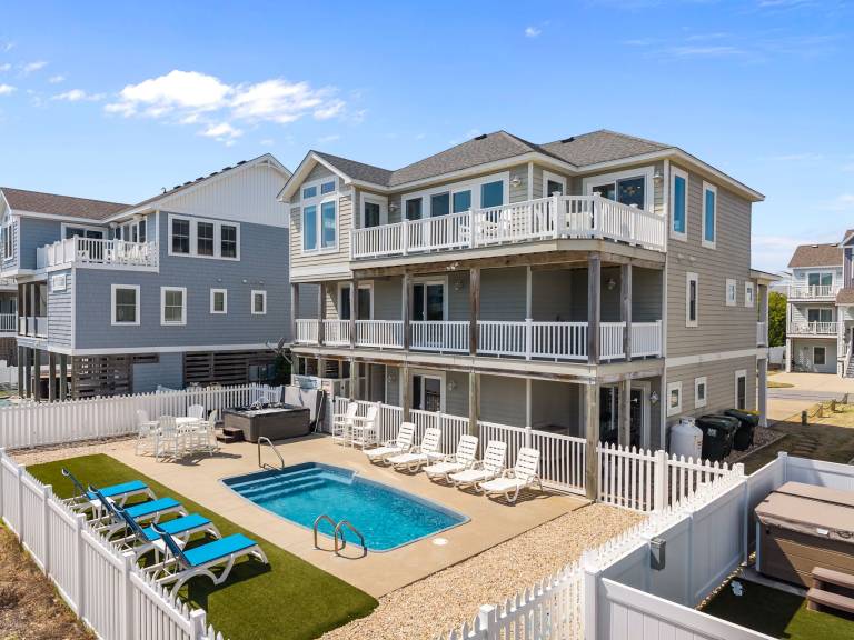 Children-friendly house with barbecue, private pool & terrace | Beach view | Next to the beach | Pet-friendly — photo 2