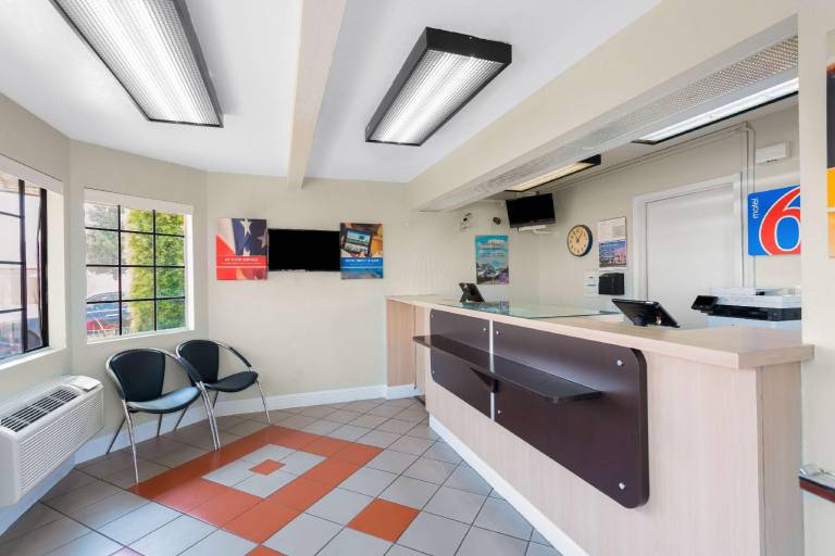Motel 6 Merced, CA - North — photo 3