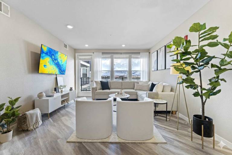 Child-friendly holiday apartment with BBQ, pool & fast internet | Lake view | Beach nearby | Dogs allowed — photo 2