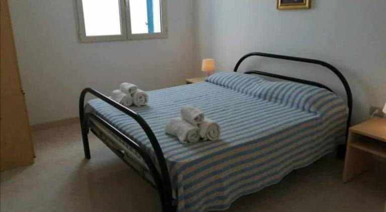 House with 2 rooms for 5 persons — photo 2