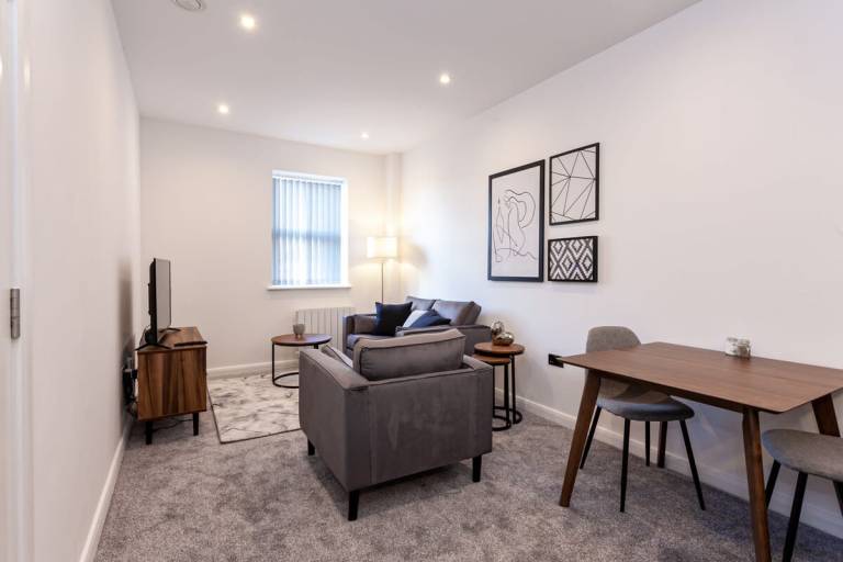 Modern and Cosy 1 Bedroom Apartment in Bolton