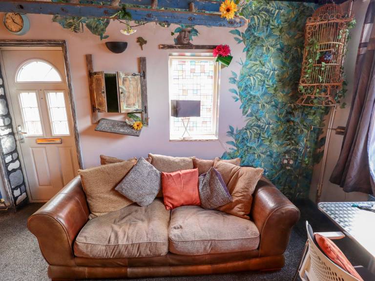 Cottage with garden | Beach view | Beach nearby | Dogs allowed — photo 3