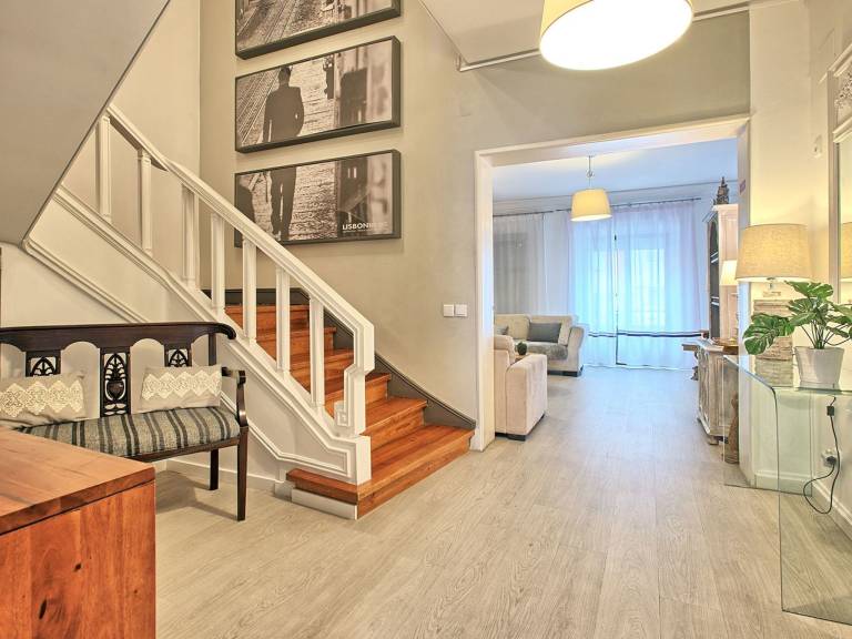 Fully equipped beautiful vacation home | Pets are welcome — photo 2