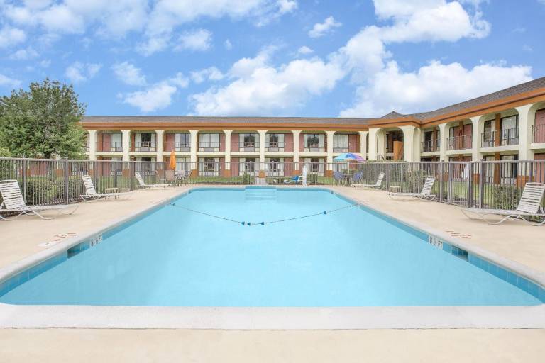 Days Inn by Wyndham Ruther Glen Kings Dominion Area — photo 5