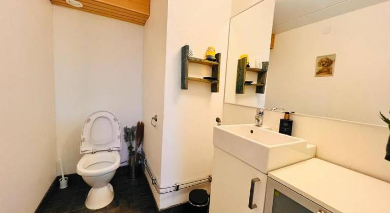 Cozy private room with free parking and sauna — photo 2