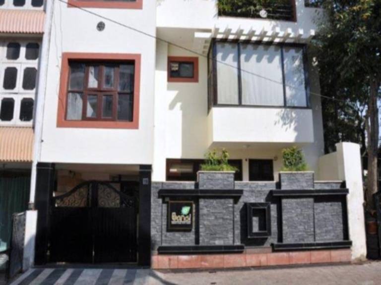 Private room  Vibhav Nagar