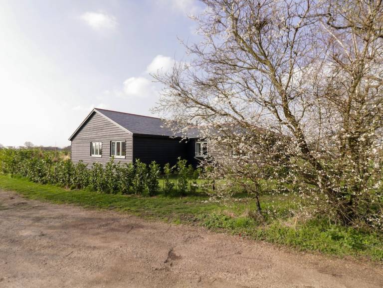 Cottage  Clacton-on-Sea
