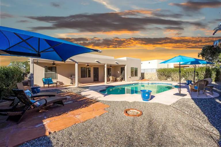 House Las Cruces