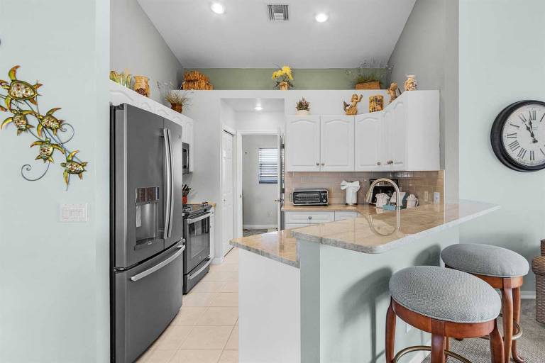 King Suite & Patio Family & Furry-Friendly Escape — photo 2