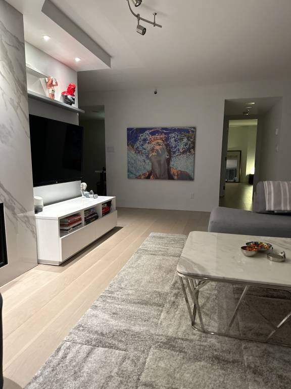 Apartment Kitsilano
