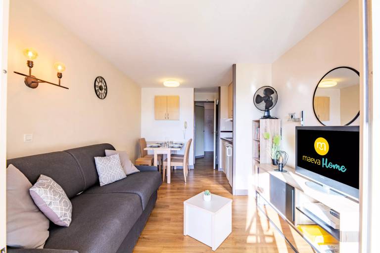 Studio with jacuzzi & patio | Close to the beach | Pet-friendly — photo 3