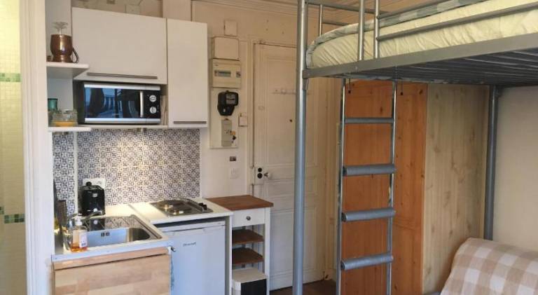Nice holiday apartment | Dogs allowed in Charenton-le-Pont