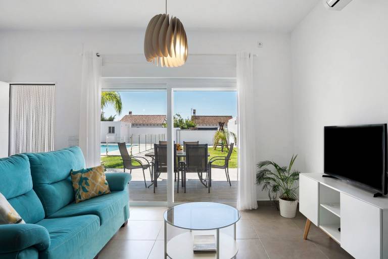 Family-oriented charming vacation home with terrace, garden & private pool | Garden view | Suitable for remote work | Dogs allowed — photo 3