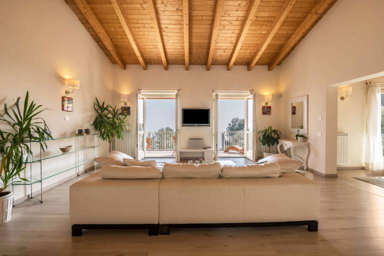 Modern and Elegant with Lake View - Apartment Villa degli Ulivi in Gardone Riviera