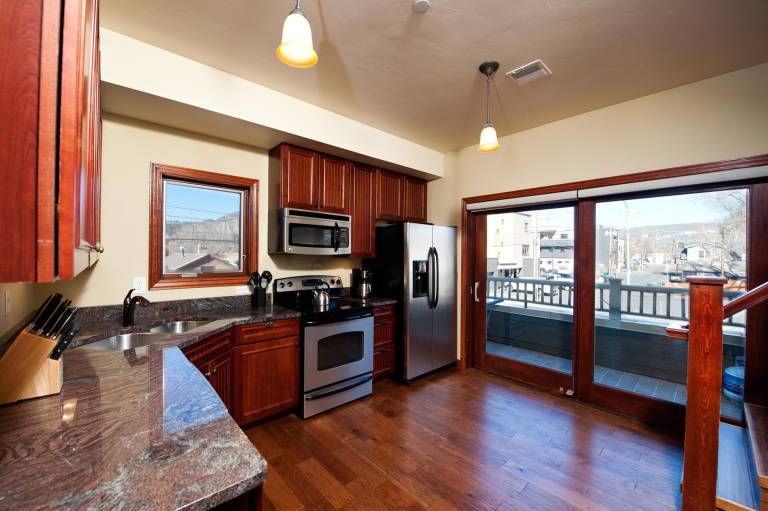 Heart of Downtown Durango - Pet Friendly Condo with Views - AC — photo 3