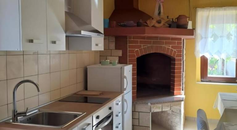House with 1 room for 4 persons — photo 4