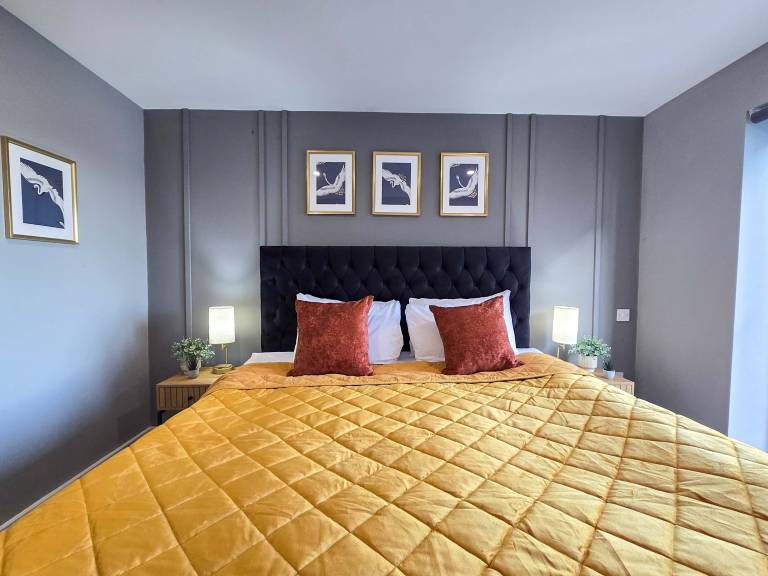 Family-friendly apartment | Near The Beatles Story | Suitable for remote work | Pets are welcome — photo 5